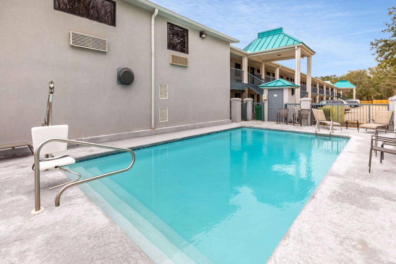 Baymont By Wyndham Biloxi - Ocean Springs Motel Dış mekan fotoğraf
